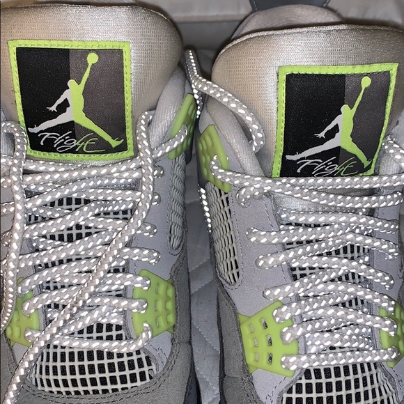 Jordan Retro 4βs Sneakers - Picture 7 of 10